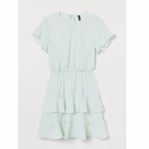 Tiered Dress	Light green/gingham checked